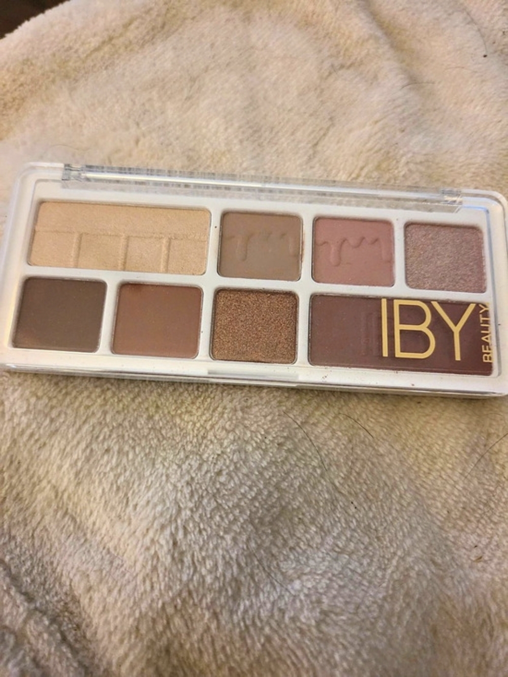 Revolution Confessions of a Chocolatier Chocolate Eyeshadow Palette